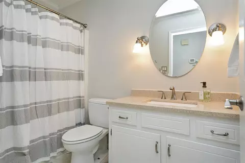 105 Cameron Ct, Cary, NC 27511 photo 14