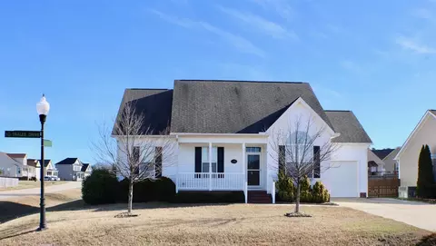 329 Tralee Dr, Smithfield, NC 27577 photo 2