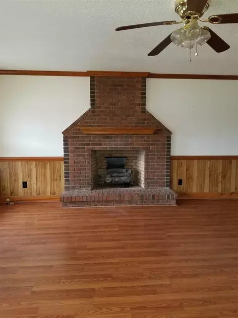 11493 Old Smithfield Rd, Bailey, NC 27807 photo 4