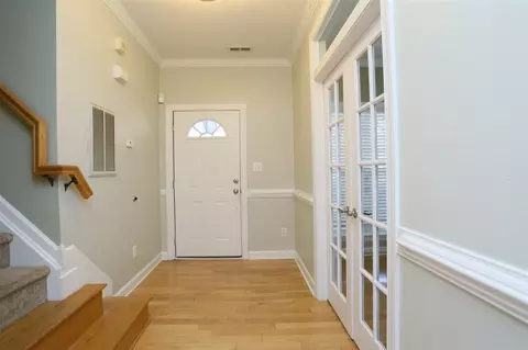 210 Lakeshore Dr, Durham, NC 27713 photo 2