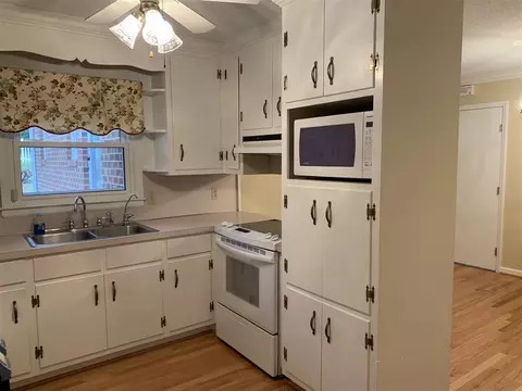 6419 Amhurst Rd, Durham, NC 27713 photo 9