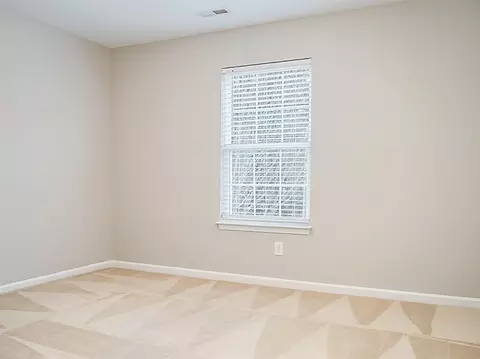 9 Hidden Meadow Ct, Durham, NC 27704 photo 12
