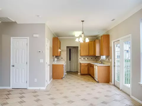 9 Hidden Meadow Ct, Durham, NC 27704 photo 7