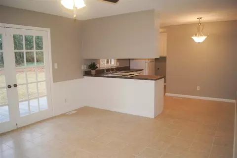 1102 Brucemont Dr, Garner, NC 27529 photo 6