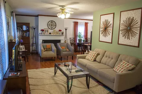 3517 Marquis Dr, Durham, NC 27704 photo 3