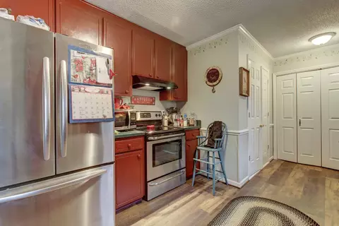 207 Lansing Dr, Benson, NC 27504 photo 10