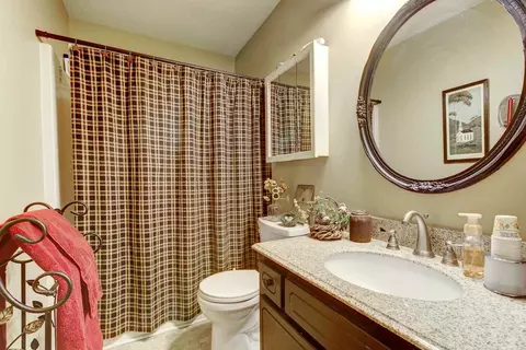 207 Lansing Dr, Benson, NC 27504 photo 18