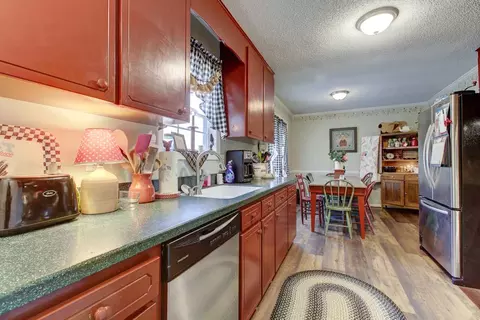 207 Lansing Dr, Benson, NC 27504 photo 12