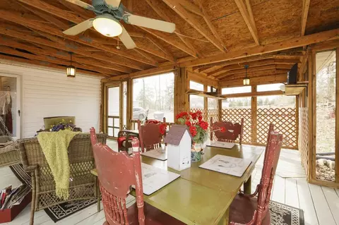 207 Lansing Dr, Benson, NC 27504 photo 21