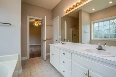 108 Bobby Dr, Garner, NC 27529 photo 4