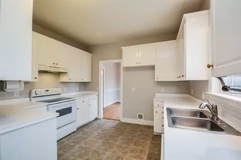 108 Bobby Dr, Garner, NC 27529 photo 6