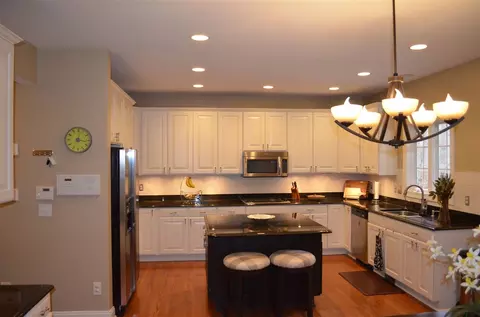 2012 Mill Gate Ln, Cary, NC 27519 photo 9