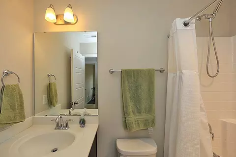 1218 Metropolitan Dr, Durham, NC 27713 photo 14