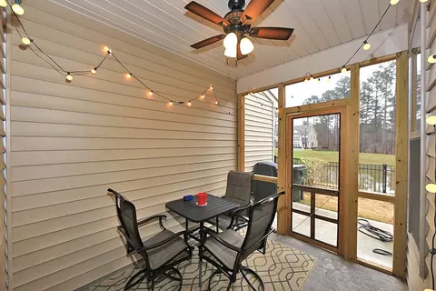1218 Metropolitan Dr, Durham, NC 27713 photo 17