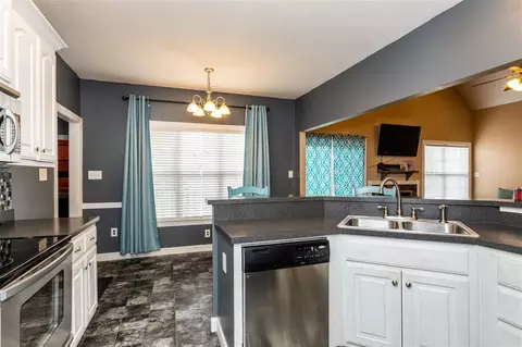 40 Powell Dr, Smithfield, NC 27577 photo 9