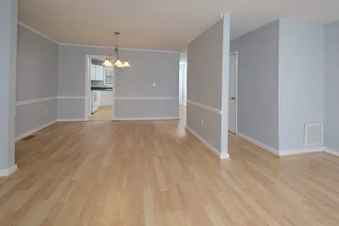 6 Willow Bridge Dr, Durham, NC 27707 photo 8