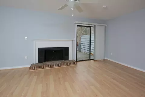 6 Willow Bridge Dr, Durham, NC 27707 photo 3