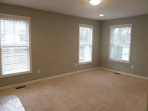 722 Peyton Ave, Durham, NC 27703 photo 9