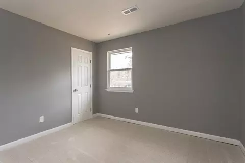 2804 Darrow Rd, Durham, NC 27704 photo 15