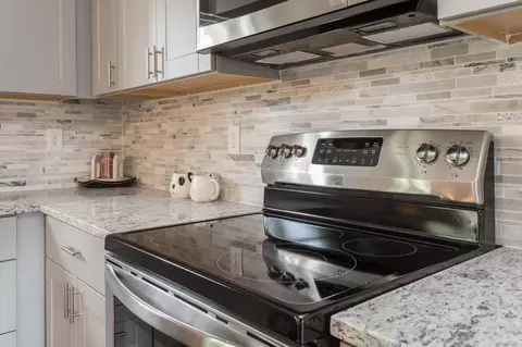 2804 Darrow Rd, Durham, NC 27704 photo 8