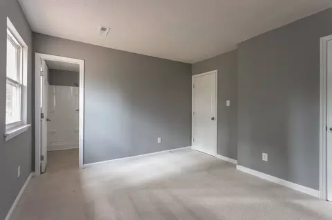 2804 Darrow Rd, Durham, NC 27704 photo 5