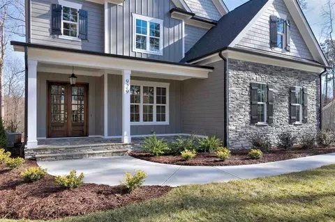 929 Edgewater Dr, Garner, NC 27529 photo 2