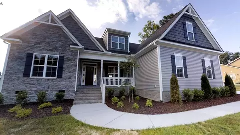 2916 Maple Pointe Dr, Wendell, NC 27591 photo 1