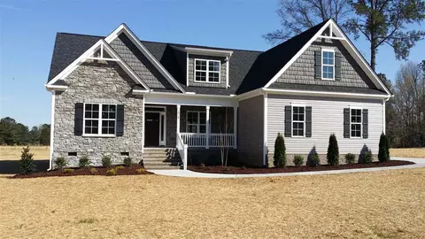 2916 Maple Pointe Dr, Wendell, NC 27591 photo 2