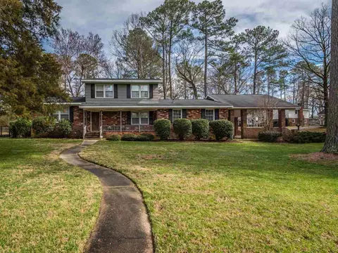 1127 Brucemont Dr, Garner, NC 27529 photo 1