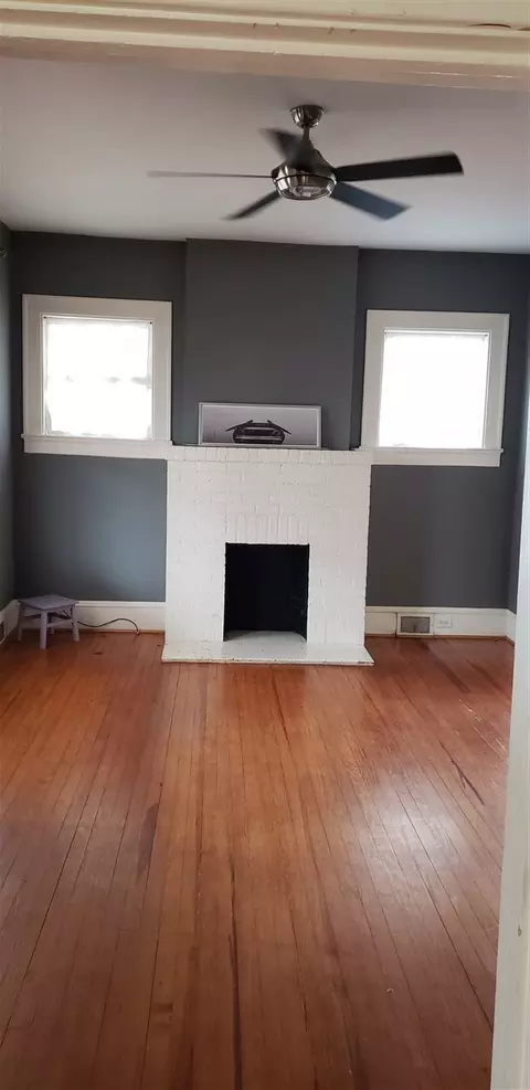 110 E Rose St, Smithfield, NC 27577 photo 5