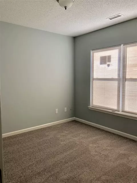 516 Quartz Dr, Durham, NC 27703 photo 22