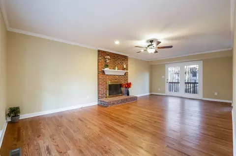 4916 Stephens Ln, Durham, NC 27712 photo 6