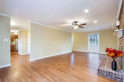 4916 Stephens Ln, Durham, NC 27712 photo 7