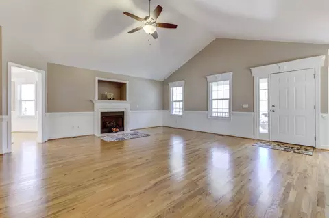 197 Galaxy Dr, Garner, NC 27529 photo 4