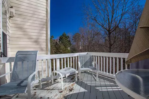 326 Bridgegate Dr, Cary, NC 27519 photo 4