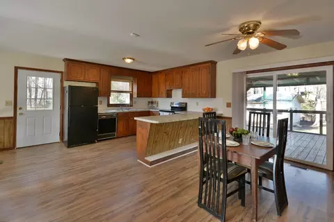 4327 Holder Rd, Durham, NC 27703 photo 2