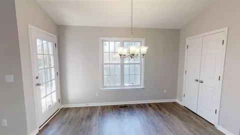 6511 Caverstone Ln, Durham, NC 27713 photo 7