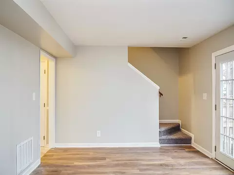653 Bashford Rd, Raleigh, NC 27606 photo 9