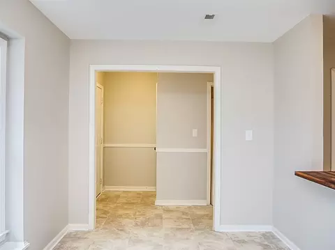 653 Bashford Rd, Raleigh, NC 27606 photo 8