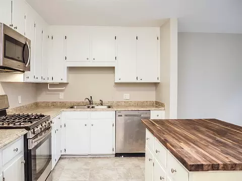 653 Bashford Rd, Raleigh, NC 27606 photo 6