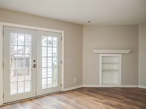 653 Bashford Rd, Raleigh, NC 27606 photo 3
