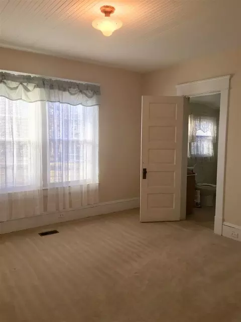 5913 N Roxboro Rd, Durham, NC 27712 photo 8