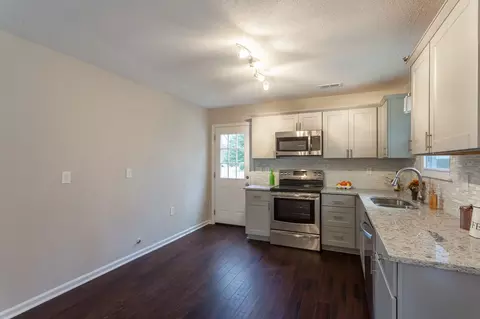 3912 Alameda St, Durham, NC 27704 photo 9
