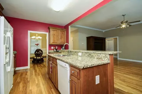 109 Fitzgerald St, Pine Level, NC 27568 photo 9