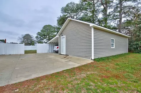 109 Fitzgerald St, Pine Level, NC 27568 photo 23