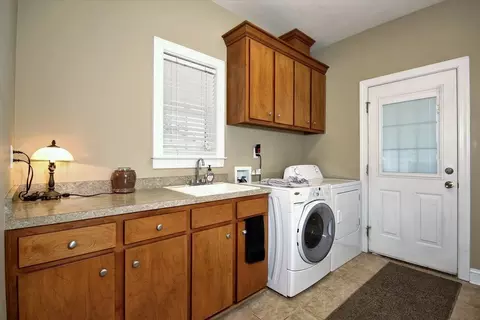 109 Fitzgerald St, Pine Level, NC 27568 photo 17