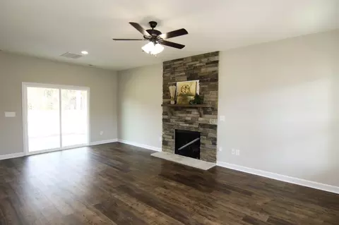 78 Fallingbrook Dr, Kenly, NC 27542 photo 8