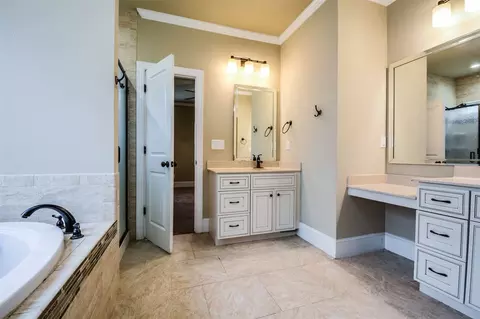 112 Fox Run Ct, Durham, NC 27705 photo 8