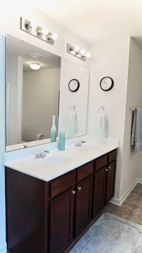 8117 Hovingham Way, Raleigh, NC 27616 photo 15