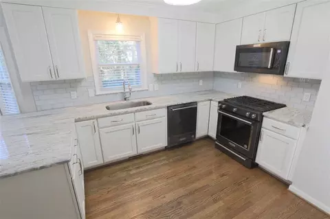 801 Nuttree Pl, Raleigh, NC 27606 photo 8